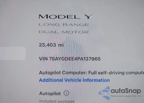 2023 Tesla Model Y Awd/Long Range Dual Motor All-Wheel Drive z USA, uszkodzony, nr VIN 7SAYGDEE4PA137965
